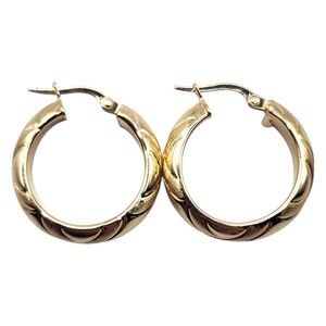 14 Karat Yellow Gold Circle X Hoop Earrings #20471